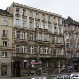 Piłsudskiego 38