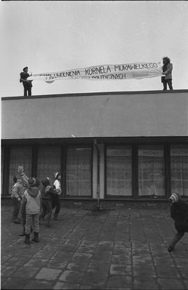Uwolnić Kornela Morawieckiego