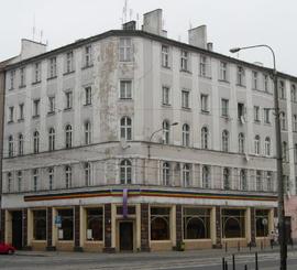 Piłsudskiego 42, róg Bałuckiego
