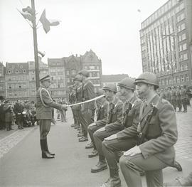 Uroczysta promocja absolwentów Wyższej Szkoły Oficerskiej Wojsk Zmechanizowanych im. Tadeusza Koś...