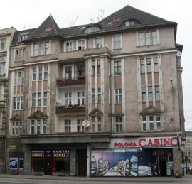Piłsudskiego 40, róg Bałuckiego